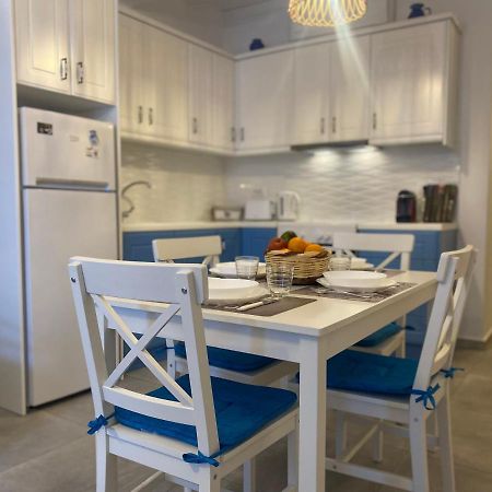 Ferienwohnung Bianco Blue Tínos Exterior foto